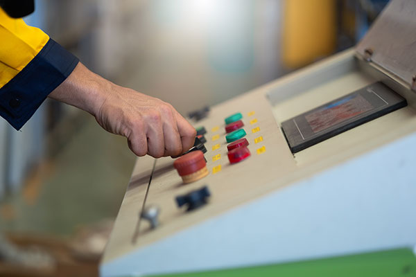 Machine Dry Trimming Cannabis: Best Practices - Machine Settings